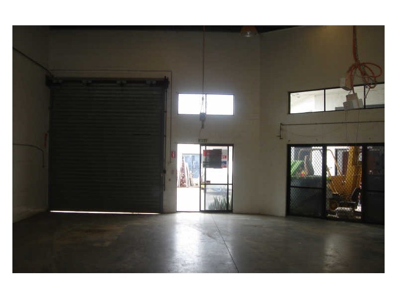 2/16 Hutchinson Street, Burleigh Heads QLD 4220