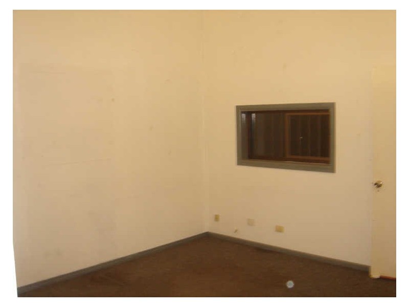 2/11 Ern Harley Drive, Burleigh Heads QLD 4220