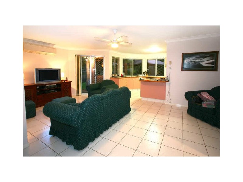 23 Hindmarsh Court, Robina QLD 4226