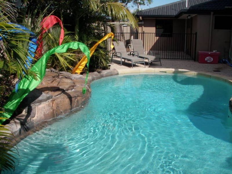 47 Aruma Avenue, Burleigh Waters QLD 4220