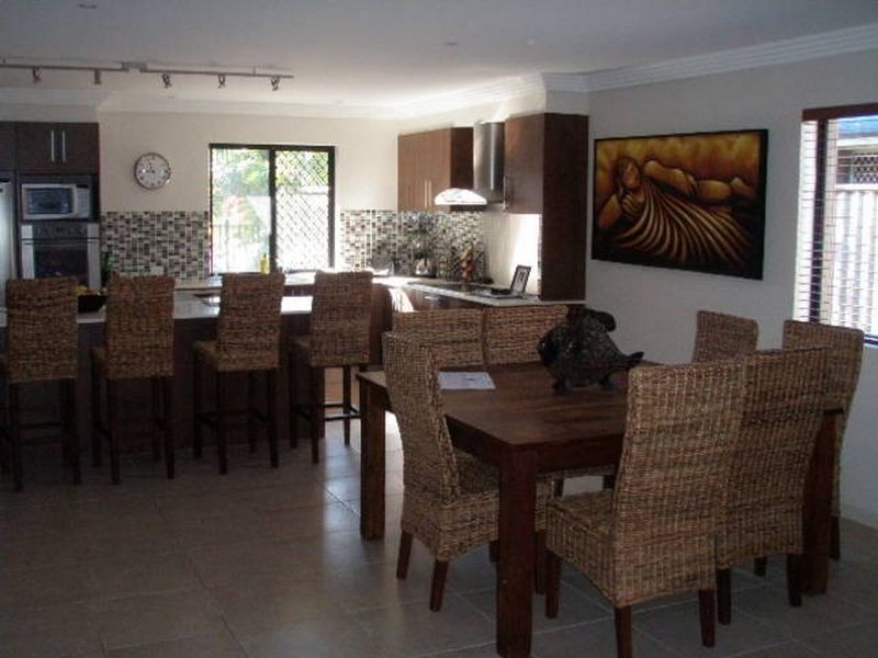 47 Aruma Avenue, Burleigh Waters QLD 4220