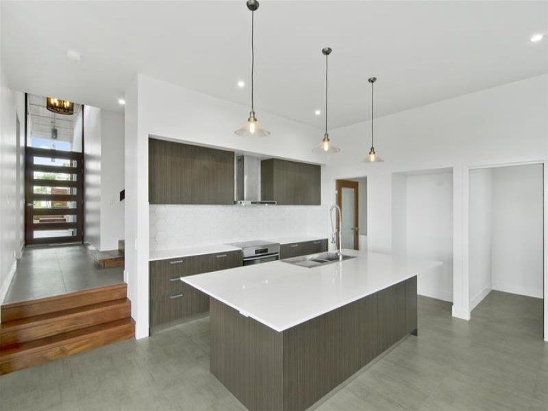 6 Coronata Place, Reedy Creek QLD 4227
