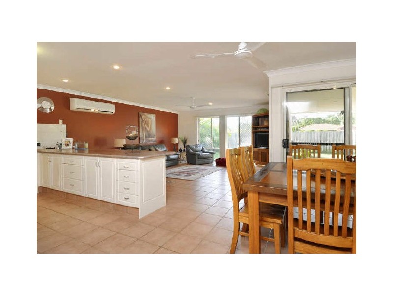 43 Coronet Crescent, Burleigh Waters QLD 4220