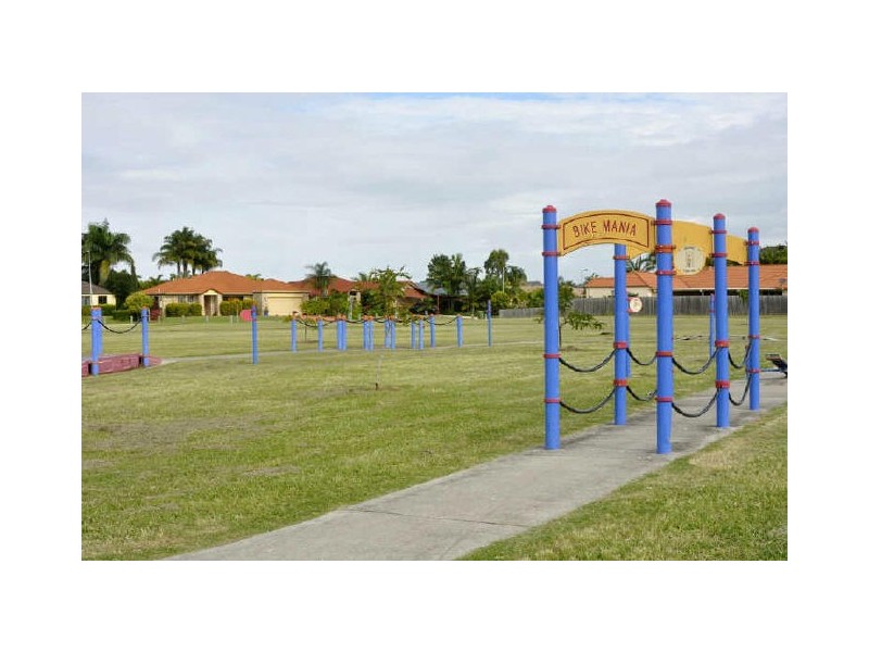 43 Coronet Crescent, Burleigh Waters QLD 4220