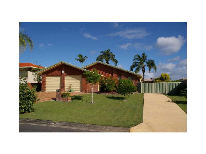 19 Redleaf Court, Burleigh Waters QLD 4220