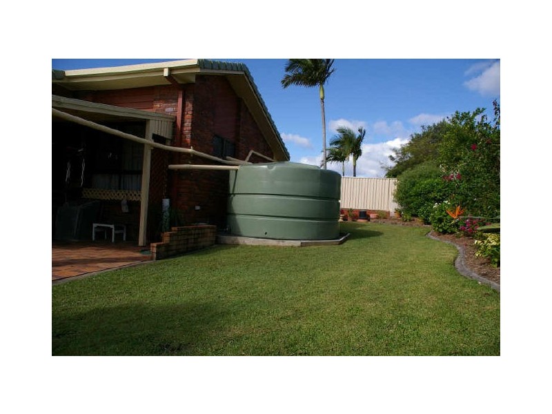 19 Redleaf Court, Burleigh Waters QLD 4220