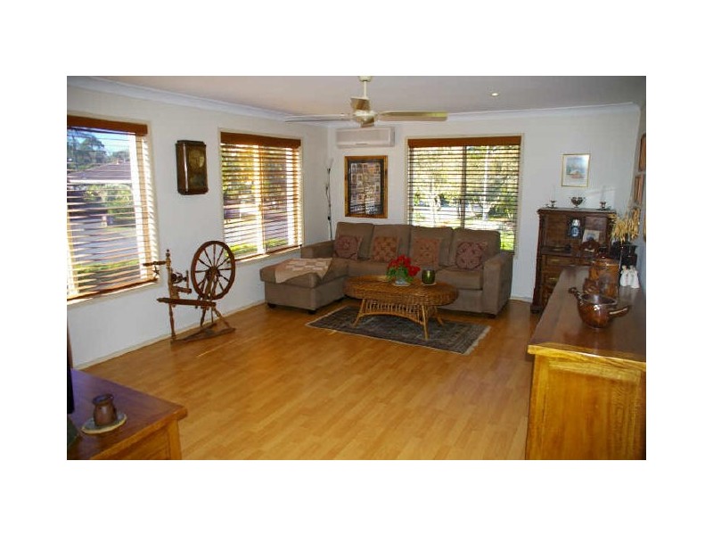 56 Treeview Drive, Burleigh Waters QLD 4220