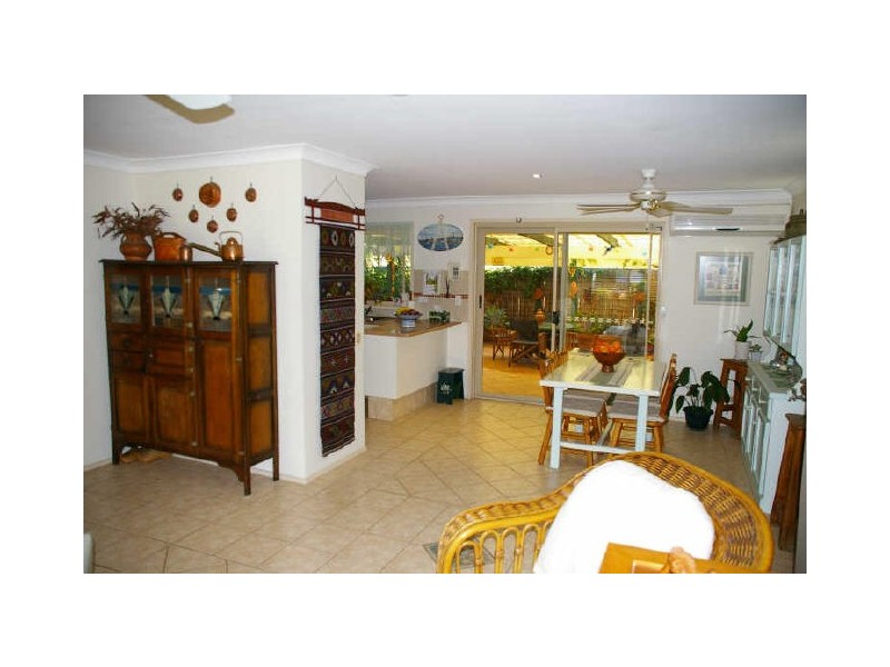 56 Treeview Drive, Burleigh Waters QLD 4220