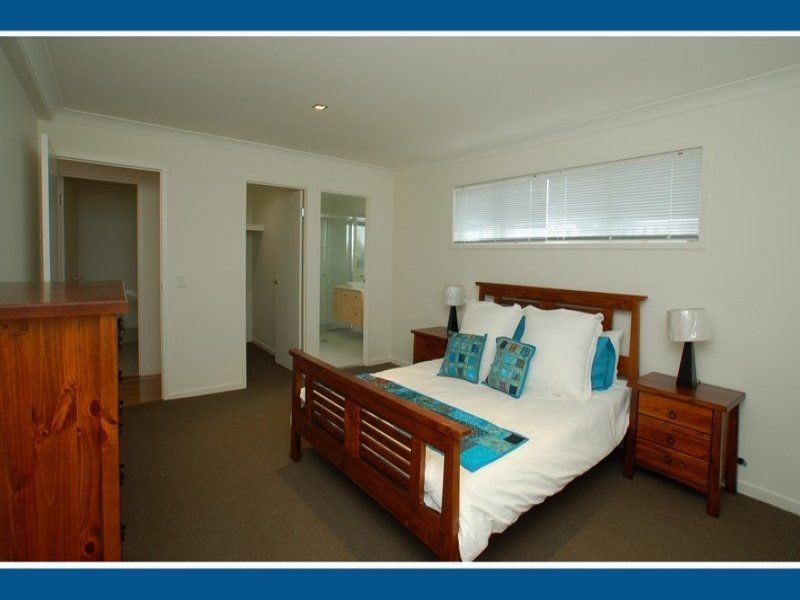 2/1 Leiden Street, Reedy Creek QLD 4227