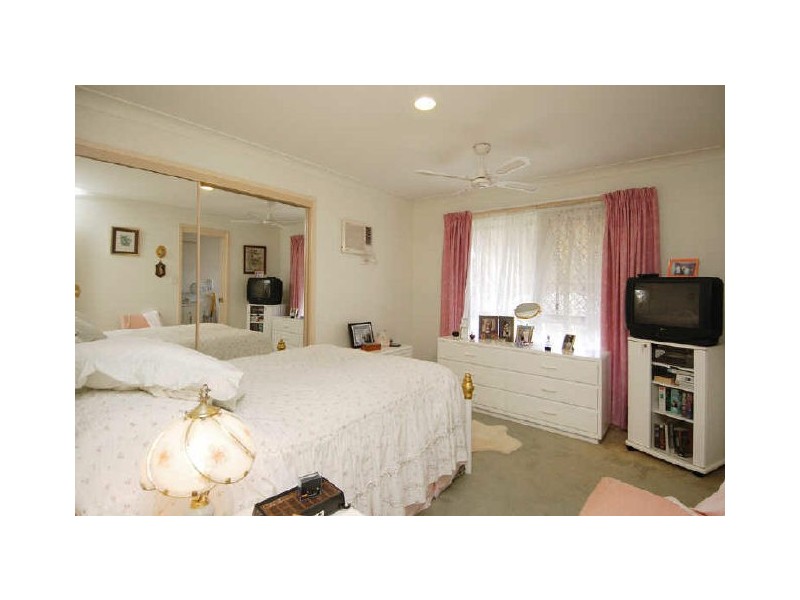 1/4 Ruby Court, Burleigh Waters QLD 4220