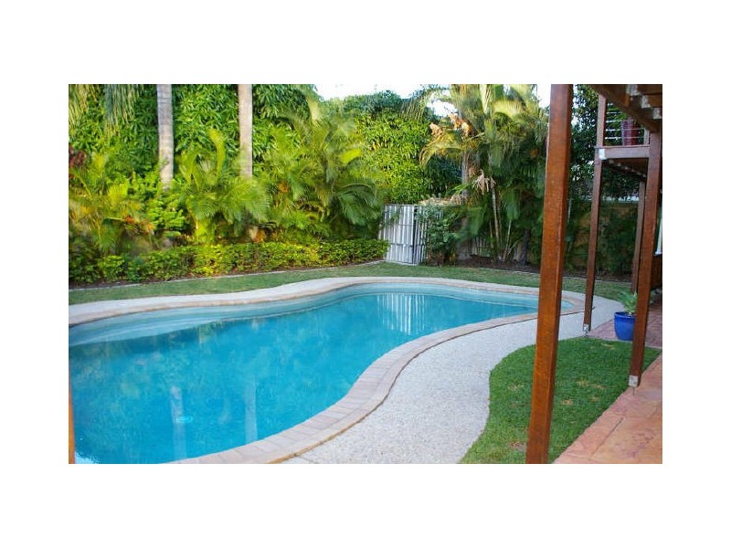 169 Burleigh Street, Burleigh Heads QLD 4220