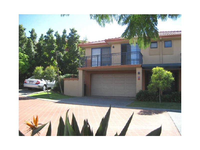 50/4 University Drive, Robina QLD 4226