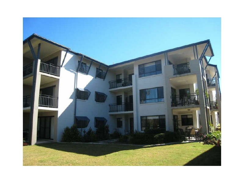 20/501 North Hill Drive, Robina QLD 4226