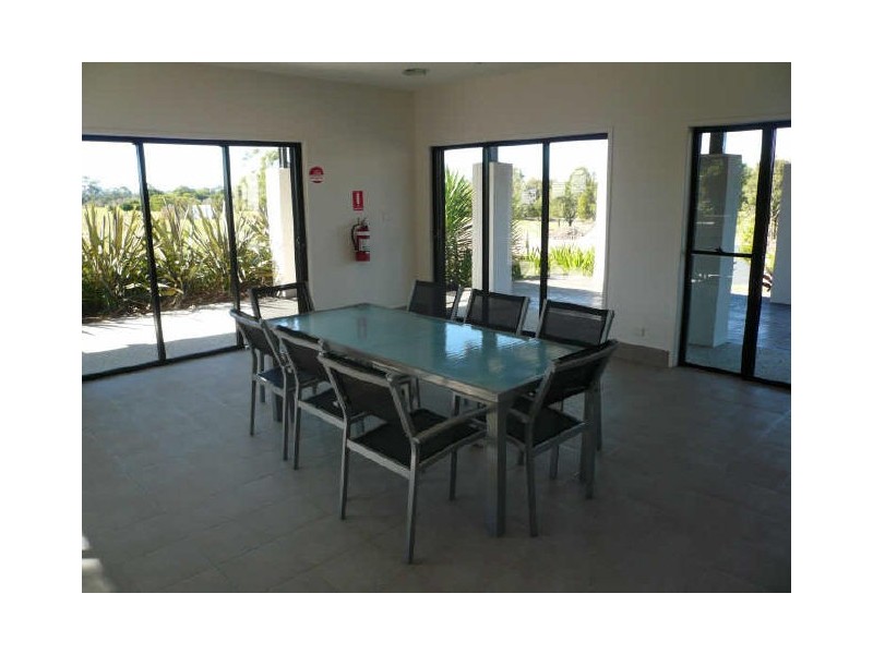 20/501 North Hill Drive, Robina QLD 4226