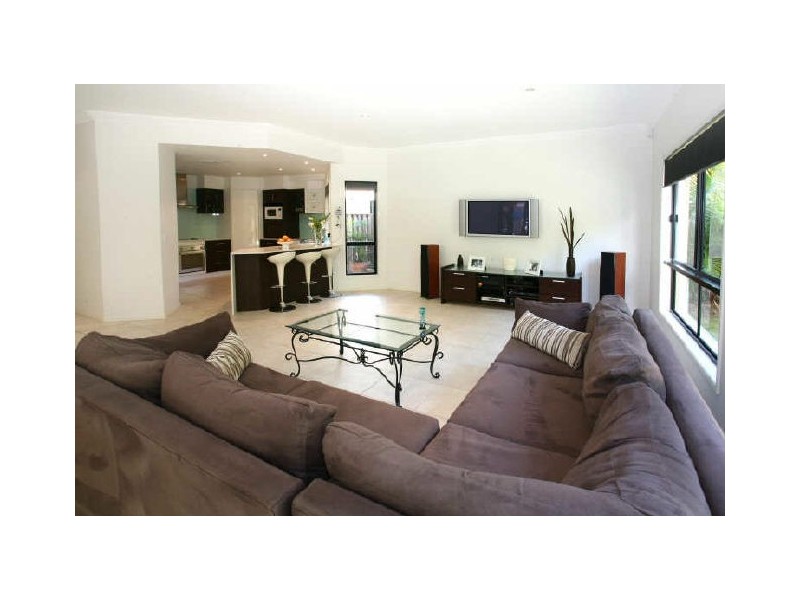 63 Bayswater Avenue, Varsity Lakes QLD 4227