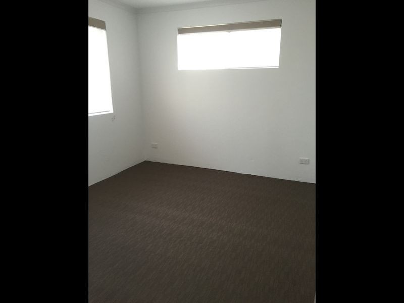 4/39 Coolangatta Road, Coolangatta QLD 4225