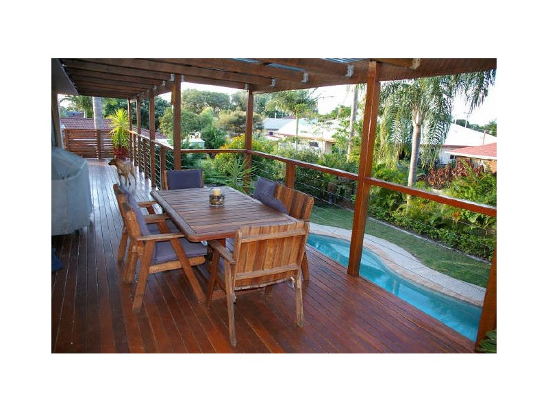 169 Burleigh St, Burleigh Waters QLD 4220