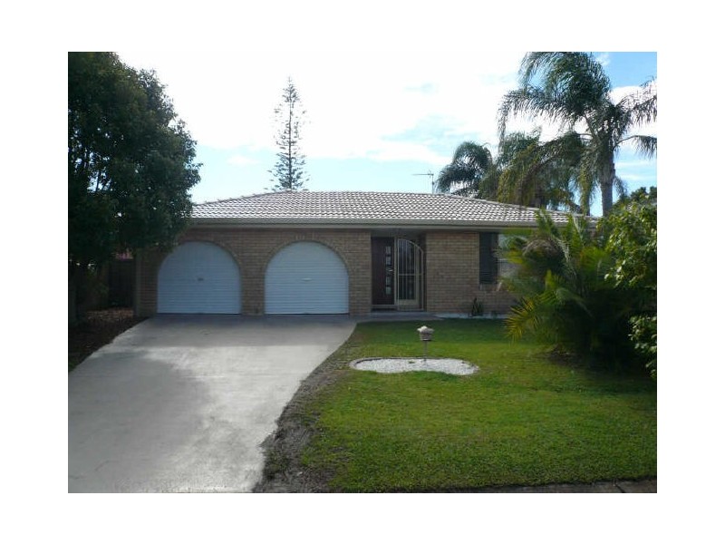 25 Honeyeater Drive, Burleigh Waters QLD 4220