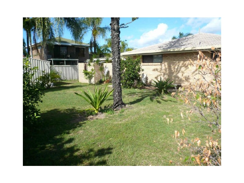 25 Honeyeater Drive, Burleigh Waters QLD 4220