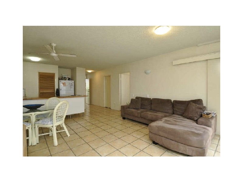 4/1895 Gold Coast Highway, Burleigh Heads QLD 4220