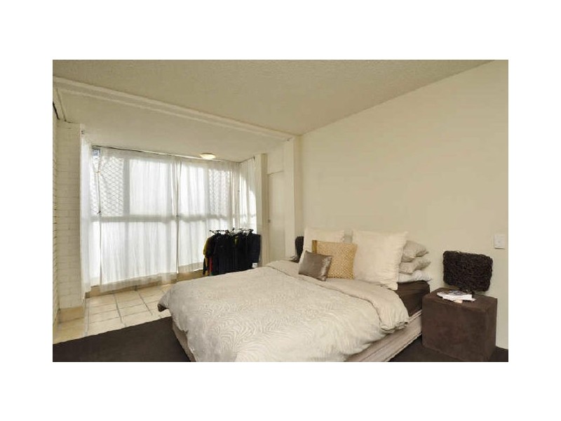 4/1895 Gold Coast Highway, Burleigh Heads QLD 4220