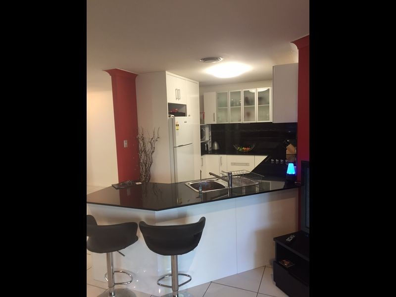 2/12 Burleigh Glen Court, Burleigh Heads QLD 4220