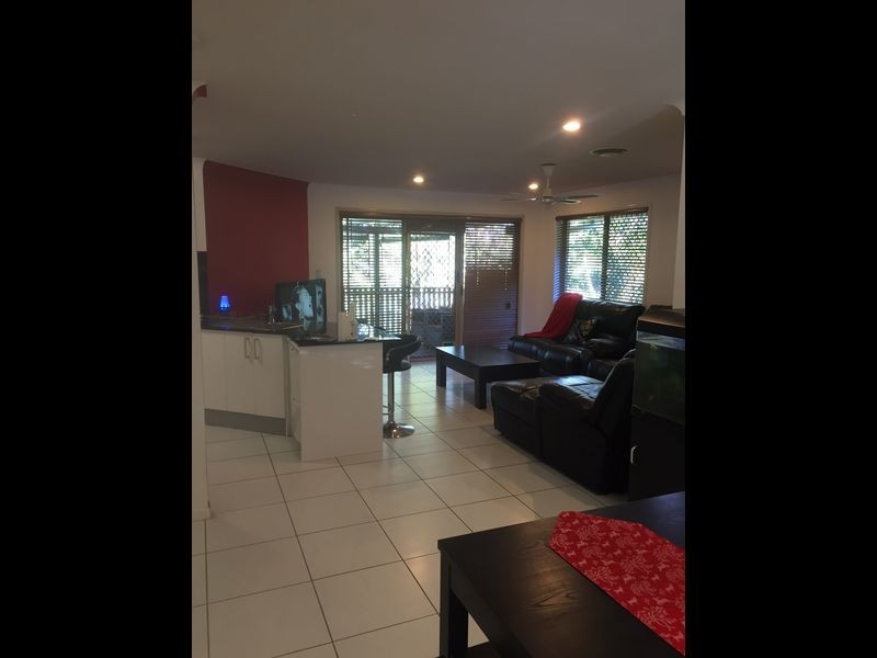 2/12 Burleigh Glen Court, Burleigh Heads QLD 4220