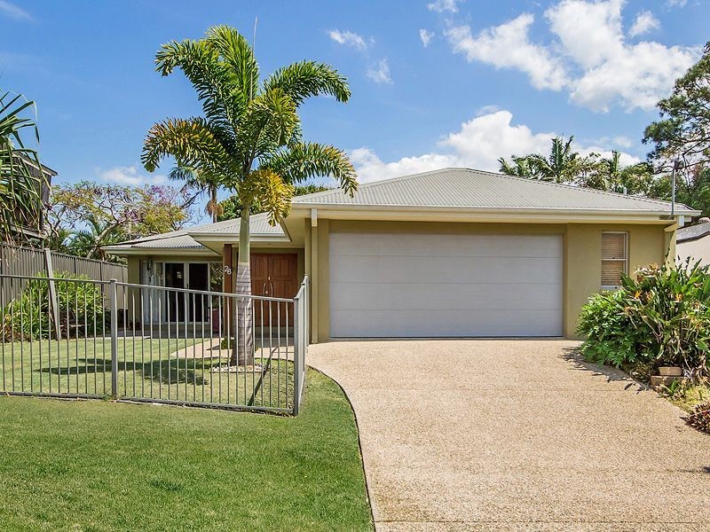 28 Kuranga Avenue, Southport QLD 4215