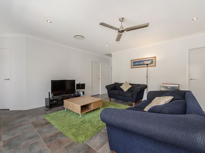 28 Kuranga Avenue, Southport QLD 4215