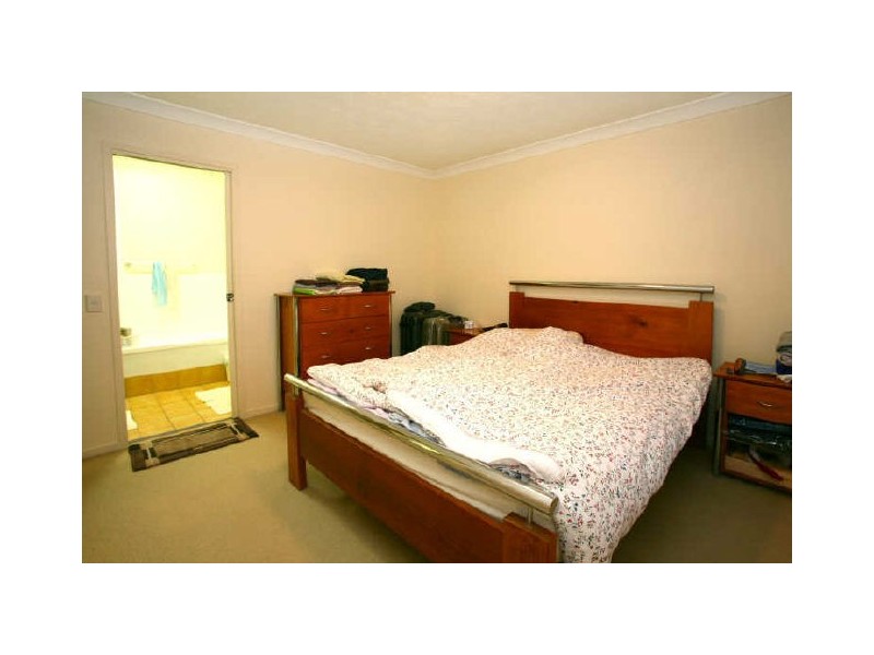 9/5 Mountain View Avenue, Miami QLD 4220