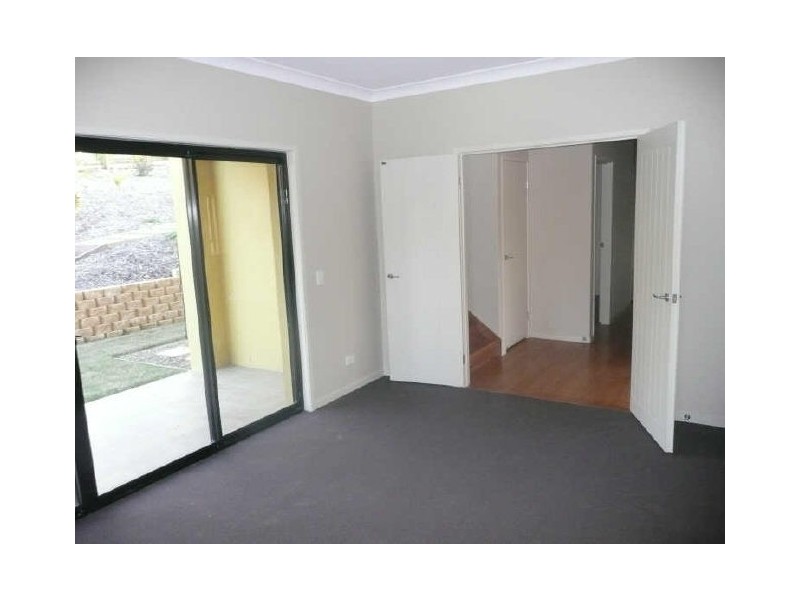 11 Molonglo Close, Reedy Creek QLD 4227