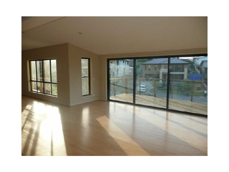 11 Molonglo Close, Reedy Creek QLD 4227