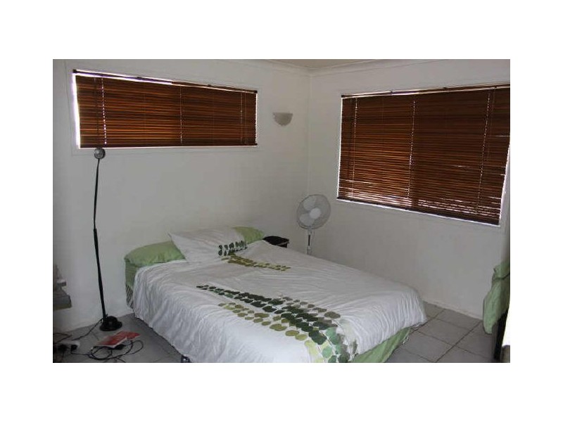 40 Banksia Bwy, Burleigh Waters QLD 4220