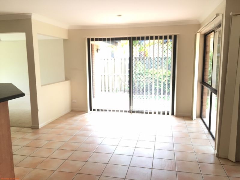 16 Balmain Street, Varsity Lakes QLD 4227