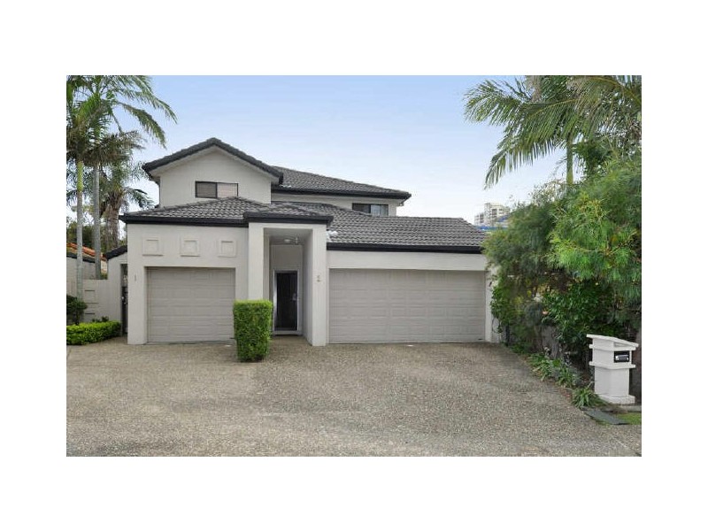 2/5 Acanthas Avenue, Burleigh Heads QLD 4220
