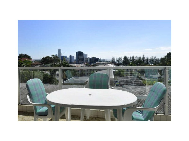 3/1 Hill Avenue, Burleigh Heads QLD 4220