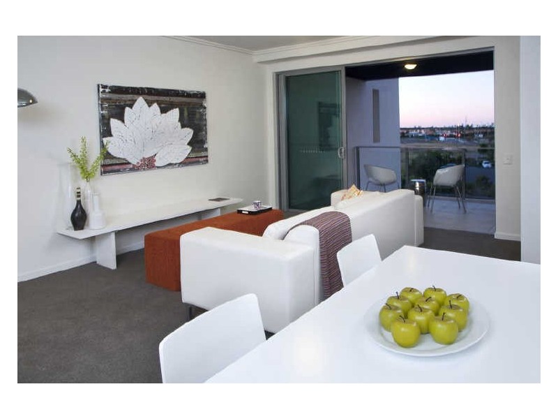 St Kilda on Riverwalk, Robina QLD 4226