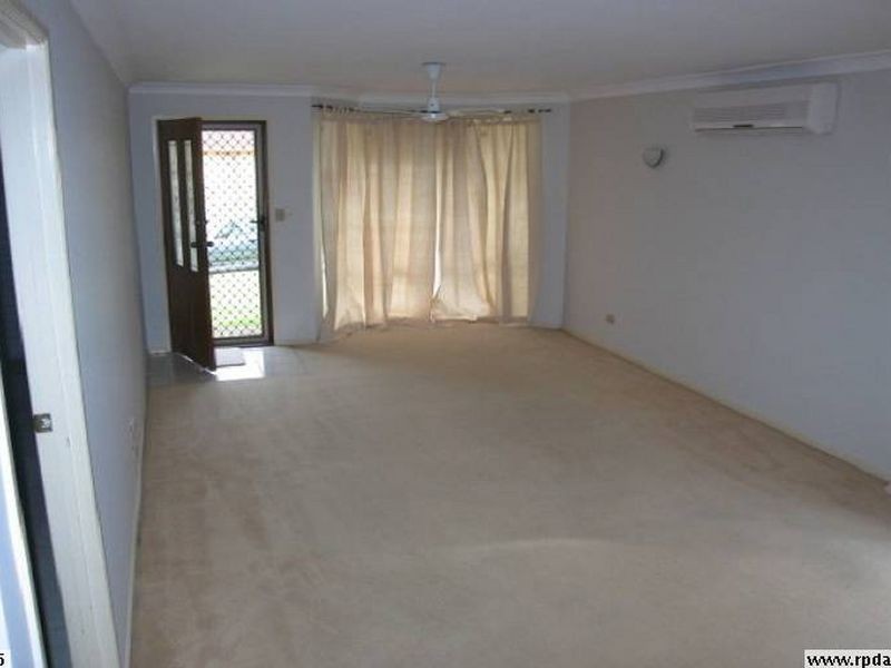 4/8 Cotinga Crescent, Burleigh Waters QLD 4220