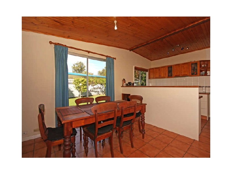 22 Djerral Avenue, Burleigh Heads QLD 4220