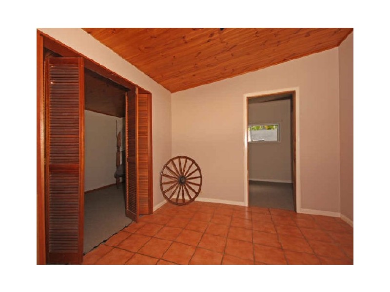 22 Djerral Avenue, Burleigh Heads QLD 4220