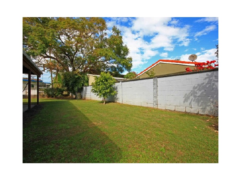 22 Djerral Avenue, Burleigh Heads QLD 4220