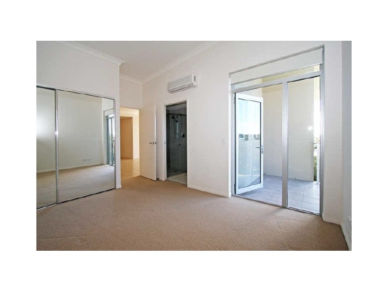 3604/14 Executive Drive, Burleigh Waters QLD 4220
