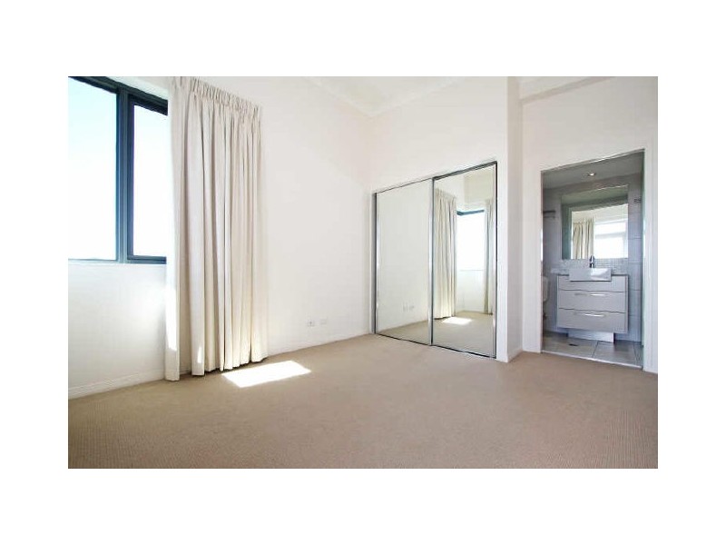 3604/14 Executive Drive, Burleigh Waters QLD 4220