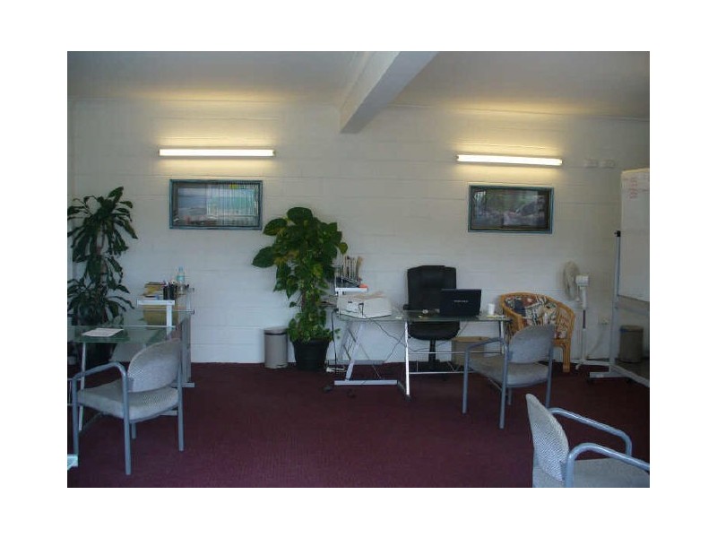 2A/45 Taree Street, Burleigh Heads QLD 4220