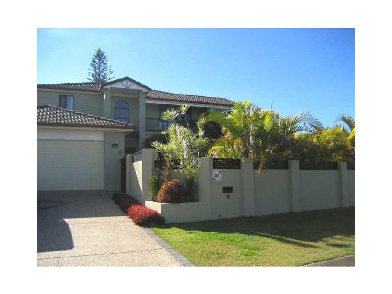 24 Beaconsfield Drive, Burleigh Waters QLD 4220