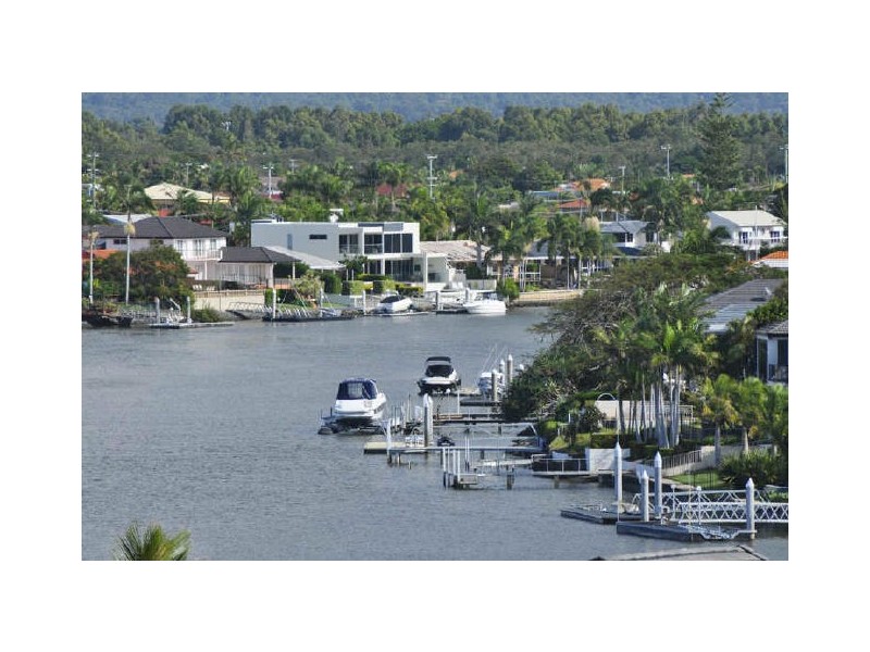 508/18 Fern Street “The Wings”, Surfers Paradise QLD 4217