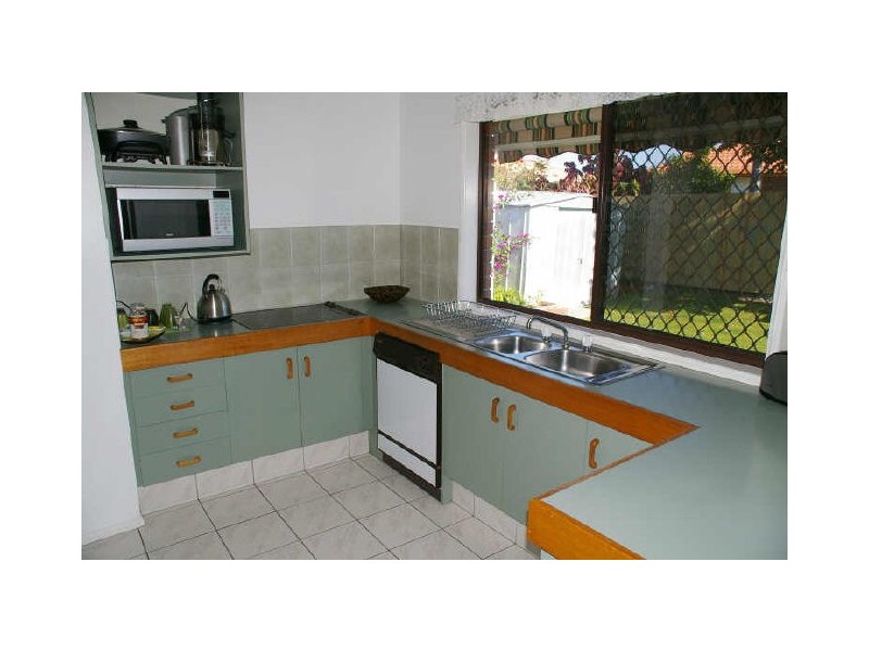 52 Treeview Drive, Burleigh Waters QLD 4220