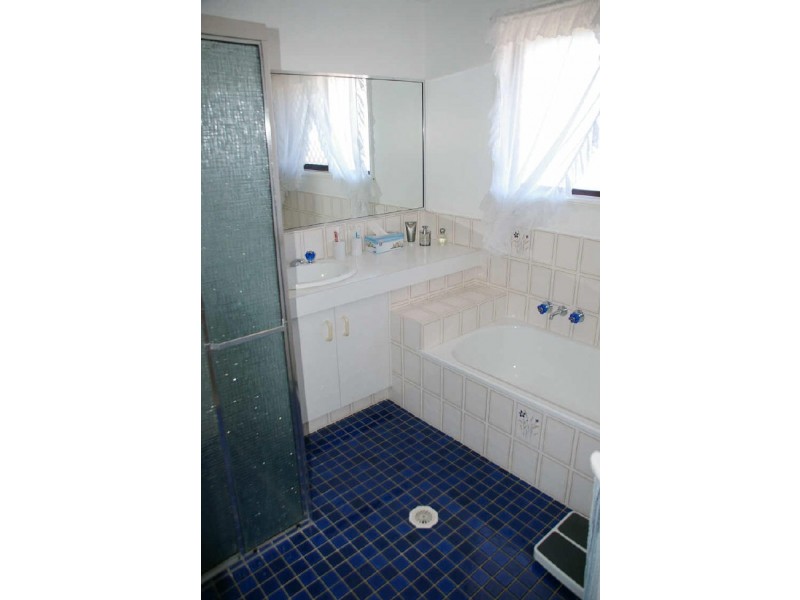 52 Treeview Drive, Burleigh Waters QLD 4220