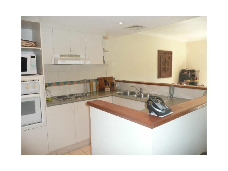 23/1 Township Drive, Burleigh Heads QLD 4220