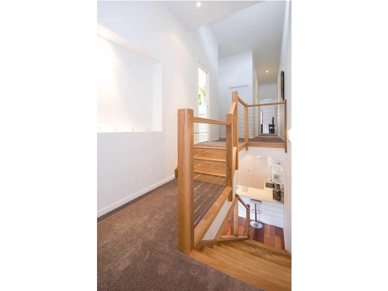 1/2057 Gold Coast Hwy, Miami QLD 4220